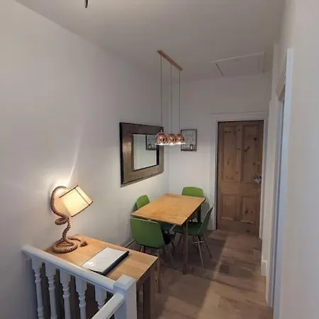 Spacious First Floor Family Flat, Sea View Torquay Exterior foto