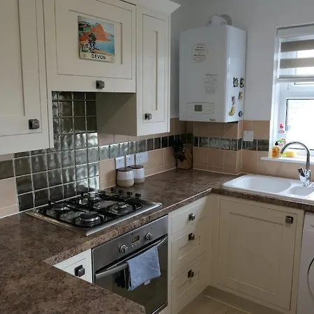 Spacious First Floor Family Flat, Sea View Torquay Exterior foto